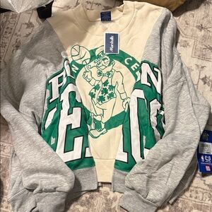 Women’s celtics crew neck